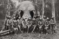 Potret Misterius Kala Bangsawan Thailand Abad ke-19 Berburu Monster