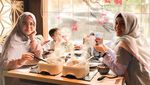Potret Risty Tagor yang Hobi Nongkrong Cantik di Kafe