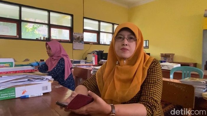 SMPN Satu Atap Gemarang Madiun hanya dapat 4 siswa