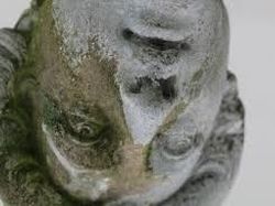 10 Temuan Arkeologi Kuno yang Diyakini Terkutuk