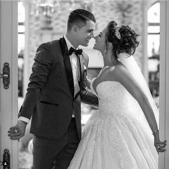 Leonita Xhaka dan Granit berkencan pada 2015 dan menikah pada 2017. Foto: Instagram