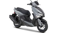 Secara desain, Cygnus Gryphus baru tak berbeda dibandingkan model sebelumnya. Hanya saja, pabrikan memberikan opsi warna dan stripping baru yang lebih modern. Motor matik tersebut kini mendapat tambahan tiga corak kelir, yakni champion blue, white blue dan dark gray matte. Foto: Doc. Yamaha Taiwan.
