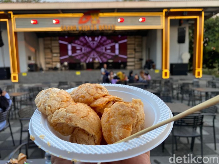 Ada Roti Korea hingga Tahu Aci Gejrot Pedas di GW Food Bekasi Ada Roti Korea hingga Tahu Aci Gejrot Pedas di GW Food Bekasi