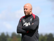 Arne Slot Buka Suara soal Liverpool Musim Ini Tak Kunjung Belanja Pemain Baru