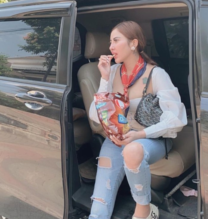 Ayu Aulia Ayu Aulia