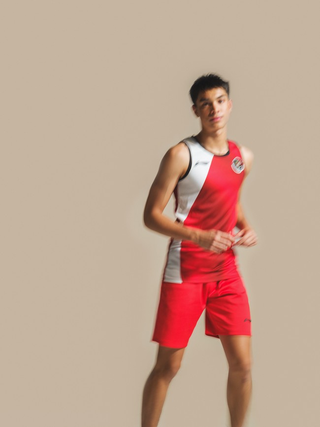 Selain jersey, Didit juga merancang pakaian kontingen RI untuk keperluan seremoni selama Olimpiade 2024. Adapun peluncuran busana defile Indonesia untuk upacara pembukaan dan penutupan Olimpiade 2024 menyusul kemudian. (Foto: Dok. DAVY LINGGAR)