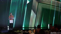 Penghargaan Adhyaksa Awards 2024 kepada Bambang Setiawan dibacakan oleh jaksa senior mantan Plt Jaksa Agung Darmono.
