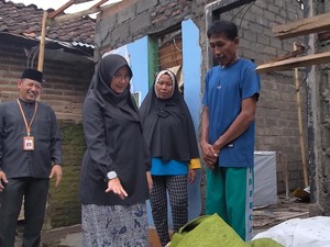 Ipuk Didoakan Warga Dusun Krajan Terpilih Jadi Bupati Banyuwangi Lagi