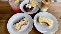 Di sebelah Little Salt Bread, kamu bisa menemukan gerai Busy Cheese Cafe yang tawarkan cheesecake. Selain rasa original yang creamy, ada rasa truffle yang unik. Antreannya juga kerap mengular. Foto: detikcom/Riska Fitria