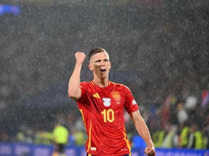 Barcelona Vs Manchester City Rebutan Dani Olmo