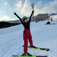 Sebelumnya Denice Lam dikenal sebagai model dan dua kali mengikuti ajang Miss Hong Kong sebelum akhirnya jadi pemenang pada 2022. Sejak awal, Denice jadi sorotan karena berbagai kontroversinya. Sebelumnya ia pernah diduga tampil di sebuah video seks yang kemudian dibantah. Dalam wawancara bersama Abracadabra ia juga pernah menyebut memiliki lima partner seks. 6Foto: Instagram @denicelam