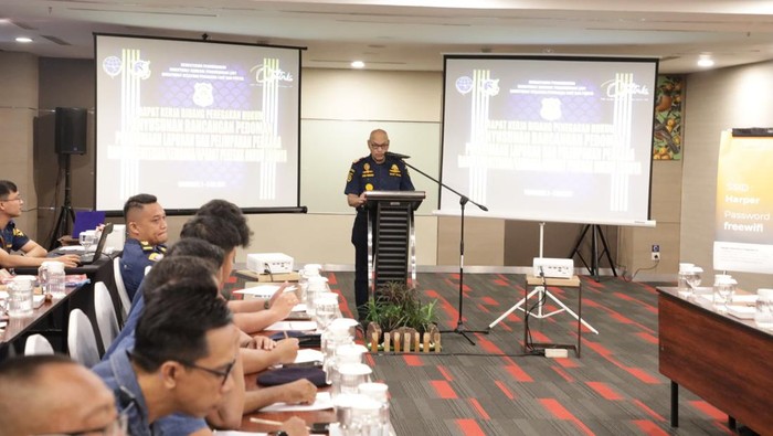 Direktorat Jenderal Perhubungan Laut Kementerian Perhubungan sangat memperhatikan setiap aspek pada penyelenggaraan pelayaran, khususnya pada berbagai pelanggaran dan atau kejahatan yang terjadi pada transportasi laut.