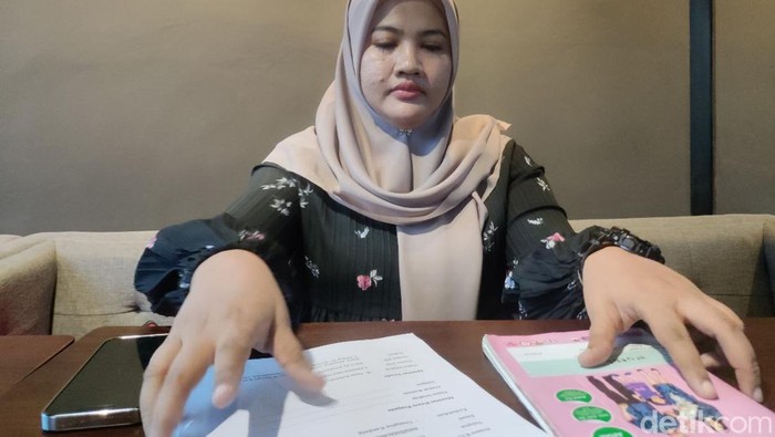 Nurul Hidayah Isnaniyah (36) saat ditemui wartawan di salah satu kafe di Wonosari, Gunungkidul, Kamis (4/7/2024).