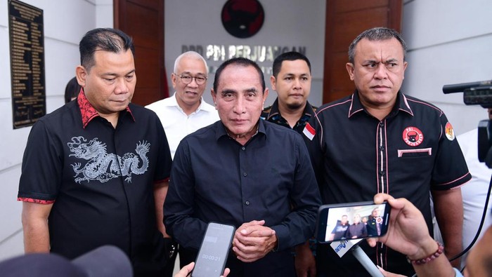Edy Rahmayadi di DPD PDIP Sumut