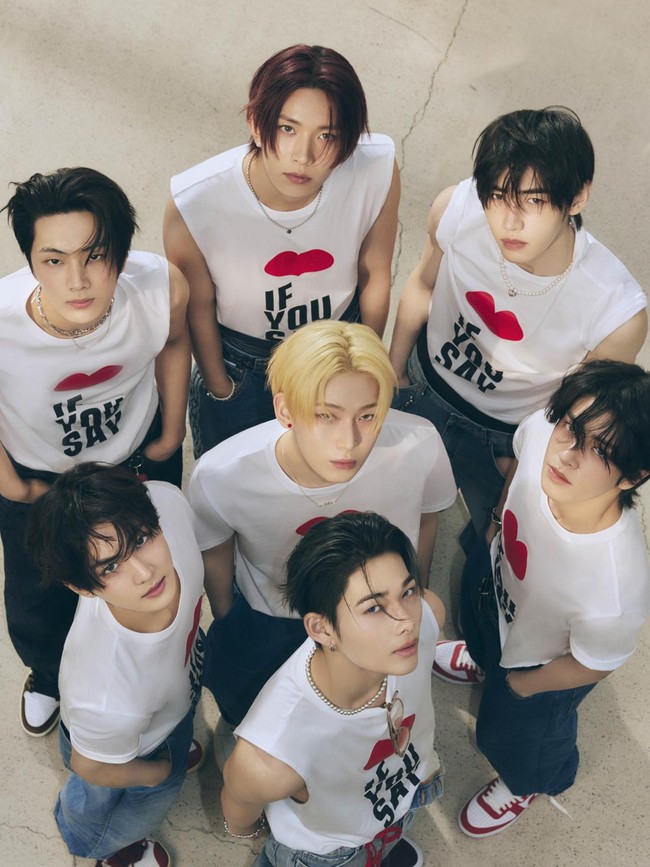 12 Artis K-Pop di Chart Billboard World Album Akhir Tahun