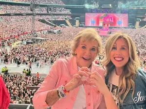 Gokil! Nenek 90 Tahun Rayakan Ultah dengan Nonton Konser Taylor Swift