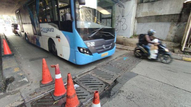Kondisi underpass Manggarai usai penutup gorong-gorong diperbaiki (Fawdi/detikcom)