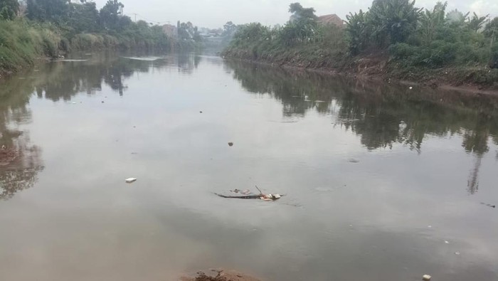 Lokasi penemuan jasad ibu dan anak berpelukan di Sungai Citarum