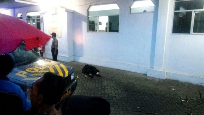 Mayat berjilbab di Kediri