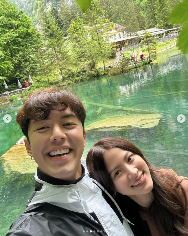 Pada Kamis (4/7/2024) malam, Nine Naphat mengadakan konferensi pers dan mengungkap bahwa dia telah putus dari Baifern Pimchanok. Bukan karena orang ketiga, melainkan terhalang restu ibunya. Foto: dok. Instagram @naphat_nine