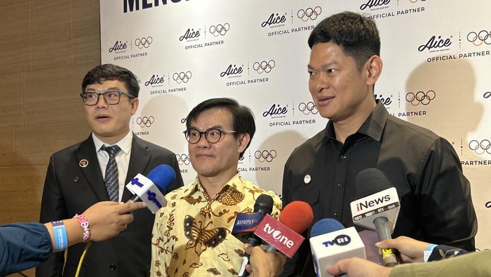 Ketua KOI Raja Sapta Oktohari
