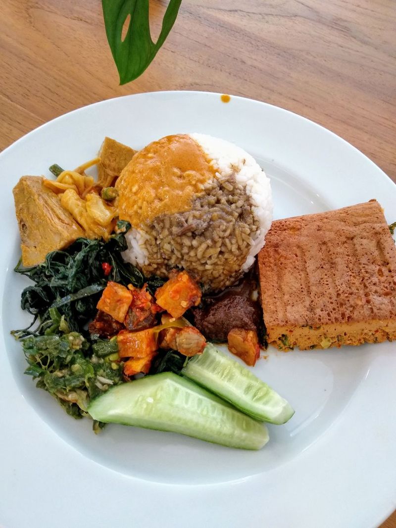Restoran Padang di Tebet