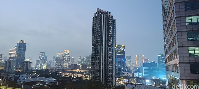 HP gila mana yang bisa memberikan kepuasan bermain game kepada penggunanya? Jelas jawabannya adalah ROG Phone 8. Berikut review Asus ROG Phone 8.