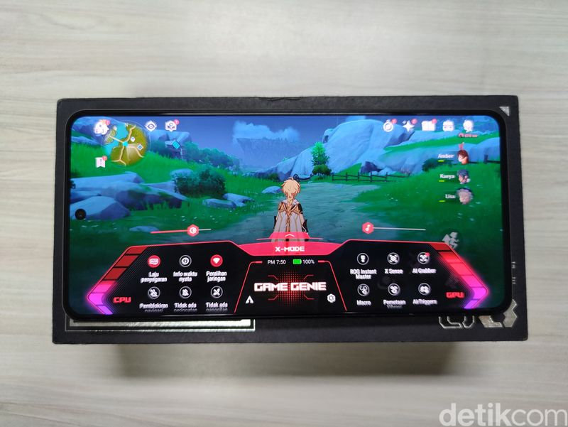 HP gila mana yang bisa memberikan kepuasan bermain game kepada penggunanya? Jelas jawabannya adalah ROG Phone 8. Berikut review Asus ROG Phone 8.