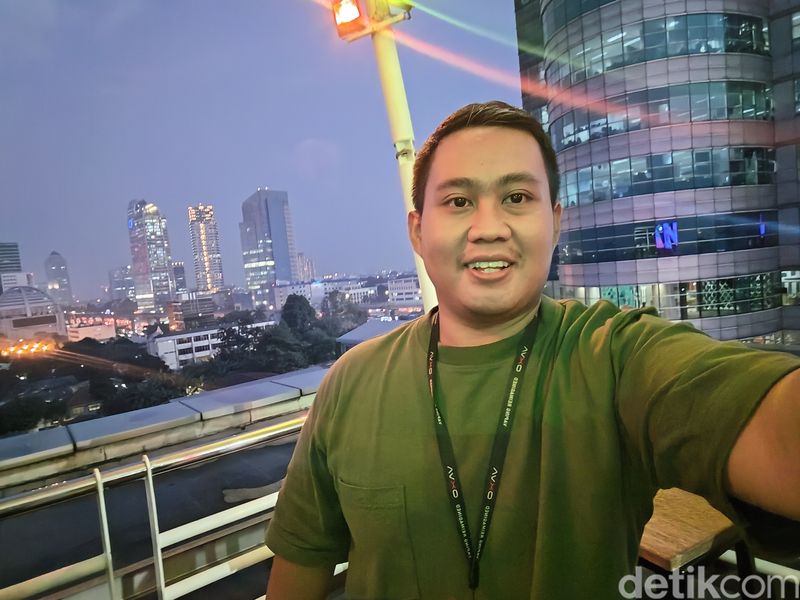 HP gila mana yang bisa memberikan kepuasan bermain game kepada penggunanya? Jelas jawabannya adalah ROG Phone 8. Berikut review Asus ROG Phone 8.