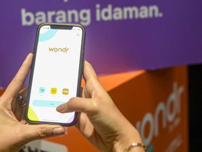 PT Bank Negara Indonesia (Persero) Tbk atau BNI resmi meluncurkan wondr by BNI di Menara BNI, Pejompongan, Jakarta Pusat, Jumat (5/7/2024). Banking app ini akan hadir memberkan solusì bagi masyarakat Indonesia untuk dapat melakukan pengelolaan keuangan yang lebih terencana sesuai kebutuhan finansial masing-masing melalu fitur 3 Dimensi Keuangan yaitu Transaksi, Insight dan Growth.