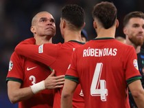 Ronaldo Dikritik, Ruben Dias Pasang Badan!