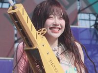 Jeewon Cignature Berbikini di Waterbomb Festival, Gayanya Tuai Pro Kontra