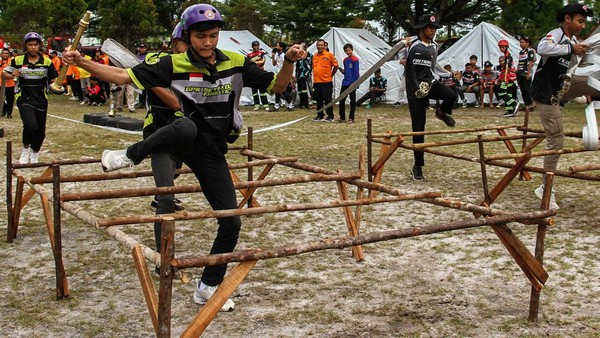 176 Relawan BNPB Lomba Ketangkasan Pemadaman Kebakaran