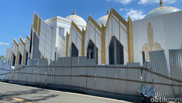 Masjid Rahmatan Lil Alamin Selayar.