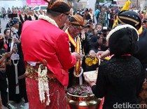 Potret Kirab Pusaka dan Jamasan Jelang Satu Suro di Ponorgo