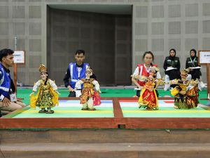 Untuk Ke-6 Kalinya ITS Raih Juara Umum Kontes Robot Indonesia 2024