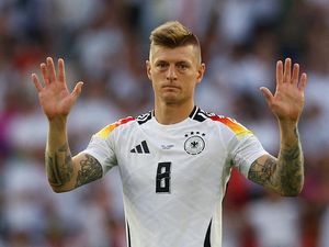 Toni Kroos Tak Tutup Peluang Kembali ke Real Madrid