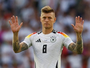 Kroos Hampir Gabung MU, tapi Batal Gegara Moyes