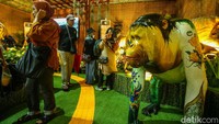 Pengunjung dapat belajar tentang berbagai hewan yang digambarkan dengan miniatur hewan yang nyaris mirip. 