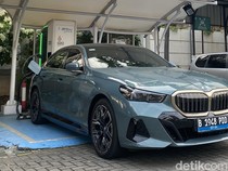 Sekali Ngecas, Mobil Listrik BMW i5 Bisa Gaspol dari Jakarta ke Semarang