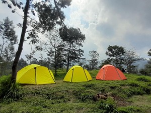 Momen Liburan, Kali Talang Jadi Pilihan Wisatawan Camping-Tracking