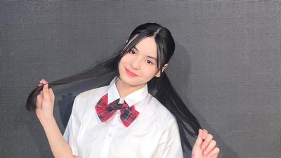 8 Foto Cantiknya Jazzlyn Trisha, Anggota Termuda JKT48 yang Baru Lulus SD