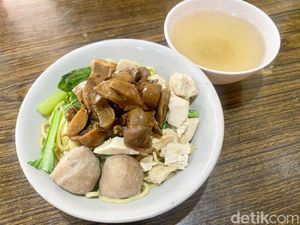Gurih Mulur! Mie Ayam Jamur yang Terkenal Lezat Ada di 5 Tempat Ini
