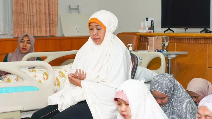 Pasca Dirawat 5 Hari, Gubernur Khofifah Nyatakan Kesembuhannya