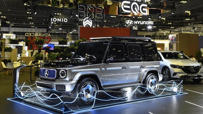Mercedes-Benz EQG hadir di Singapore Motor Show 2024