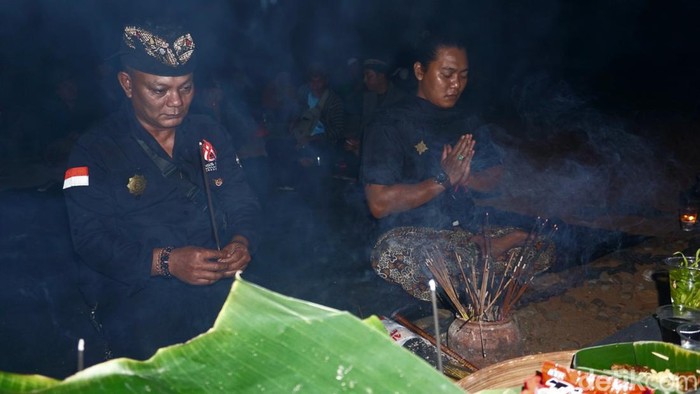 Ngesti Malam 1 Suro