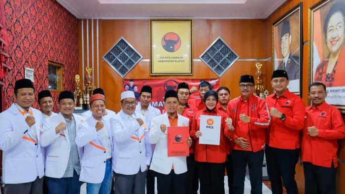 PDIP dan PKS resmi berkoalisi di Pilkada Klaten dengan MoU, Sabtu (6/7/2024) malam.