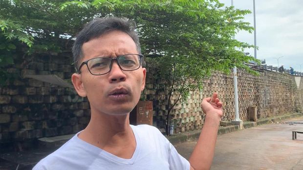 Warga, Sanki, cerita momen tebing Tol Bintaro longsor