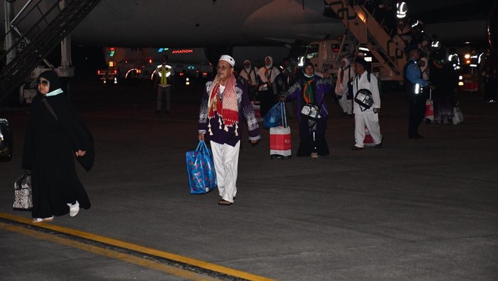 447 jemaah Kloter 12 tiba di Bandara SMB II Palembang.