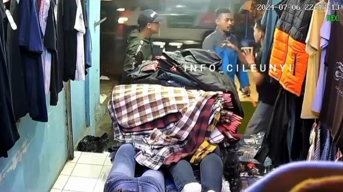Aksi pemalak di Cileunyi Kabupaten Bandung.